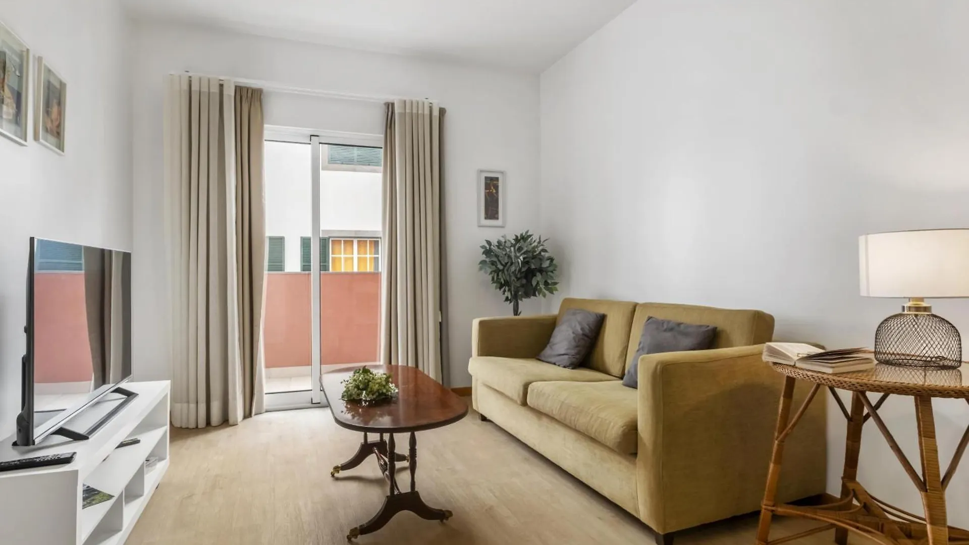 Ribeira Das Casas Apartments By Madeira Sun Travel Funchal  0*, Funchal (Madeira)