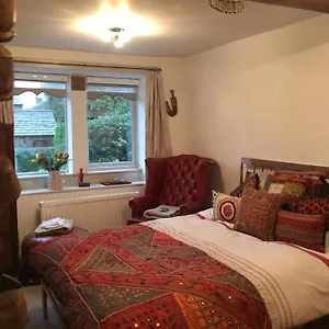 https://cottage-with-character.yorkshirehotels.net